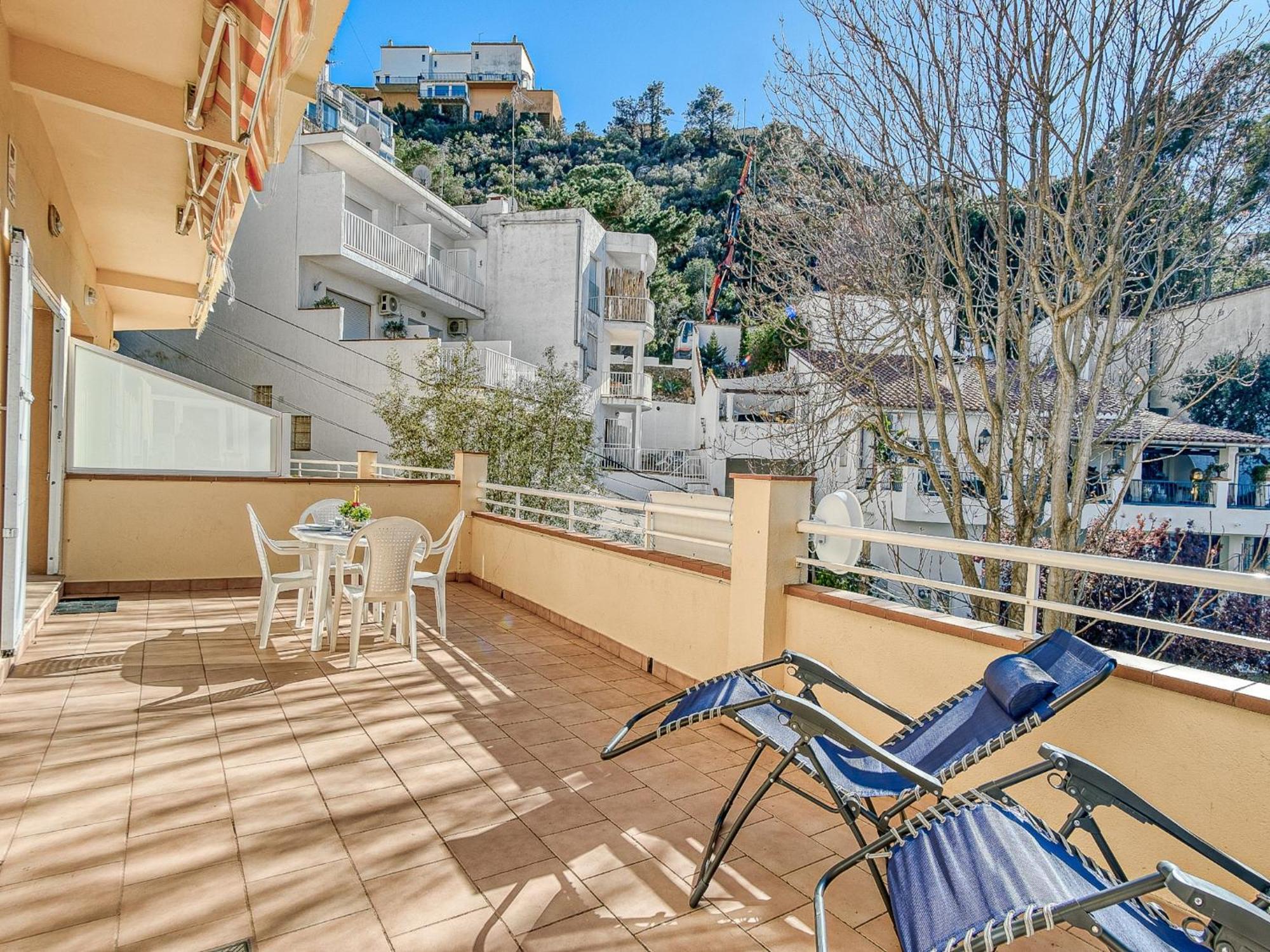 With View Apartment Roses